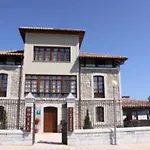 فندق Villadesella
