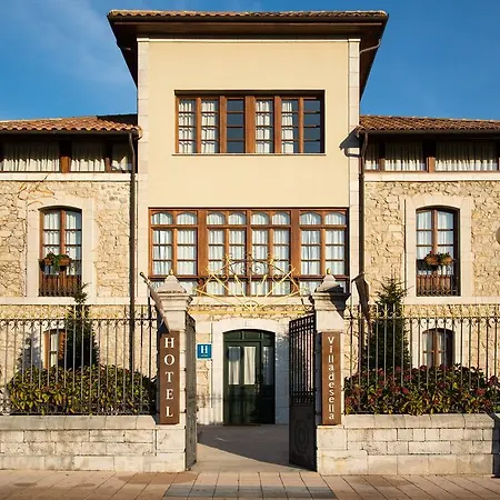 Villadesella Szálloda Ribadesella