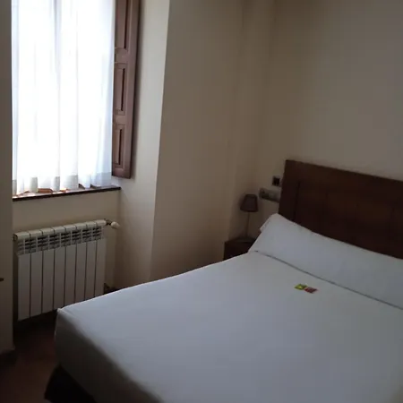 Villadesella 3*