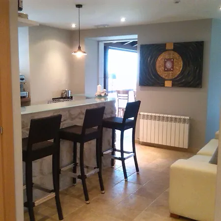 Villadesella Szálloda