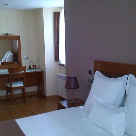 Villadesella 3* Ribadesella