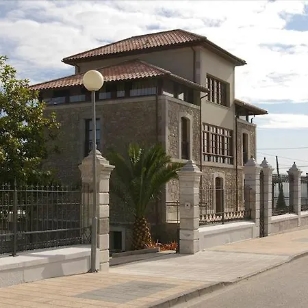 Hotel Villadesella 3*