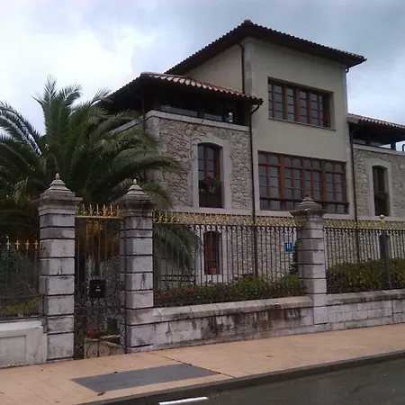 Villadesella