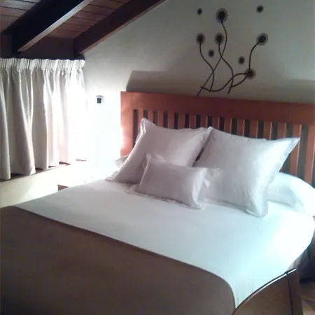 Hotell Villadesella 3*