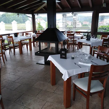 Villadesella Hotel 3*