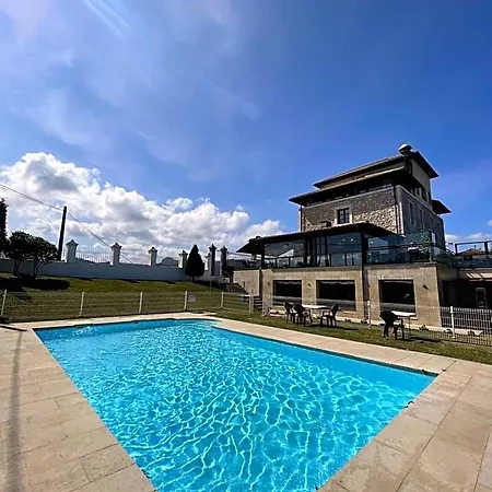 Villadesella Hotel